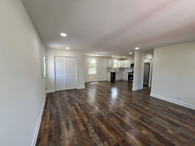 3785 Lunn Dr, Nashville, TN 37218
