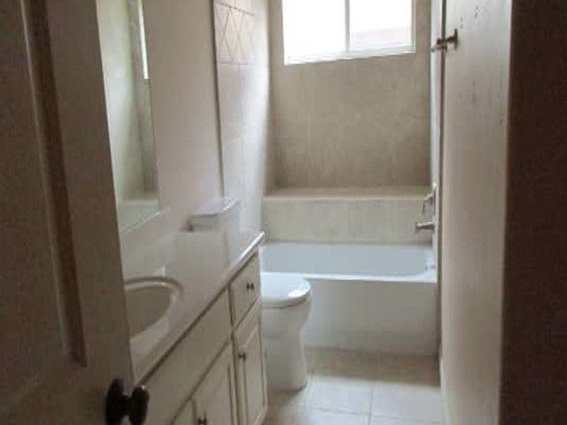 609 Green Apple Drive, Garland, TX 75044