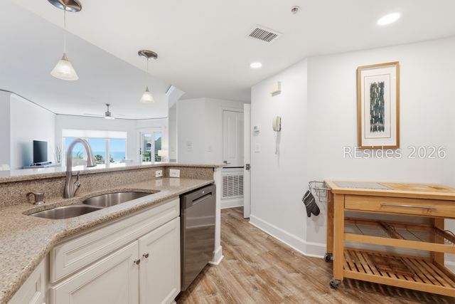 57 Ocean Ln Apt 3401, Hilton Head Island, SC 29928
