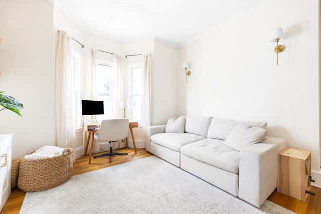 171 H St 1, Boston, MA 02127