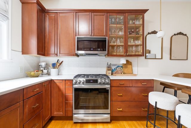 171 H St 1, Boston, MA 02127