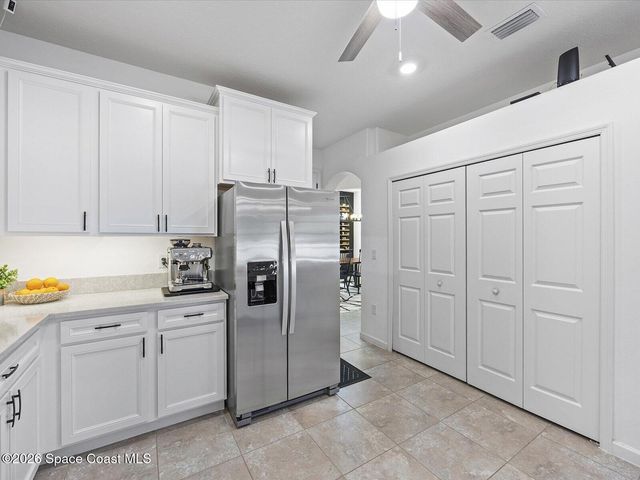 679 Gleneagles Drive SE, Palm Bay, FL 32909