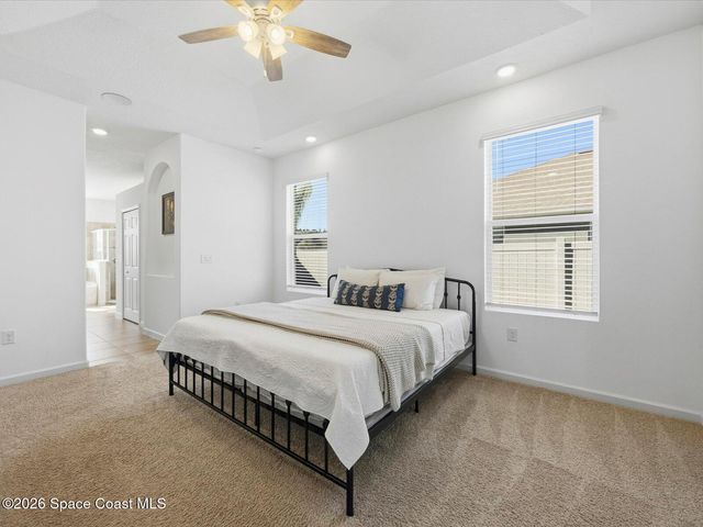 679 Gleneagles Drive SE, Palm Bay, FL 32909