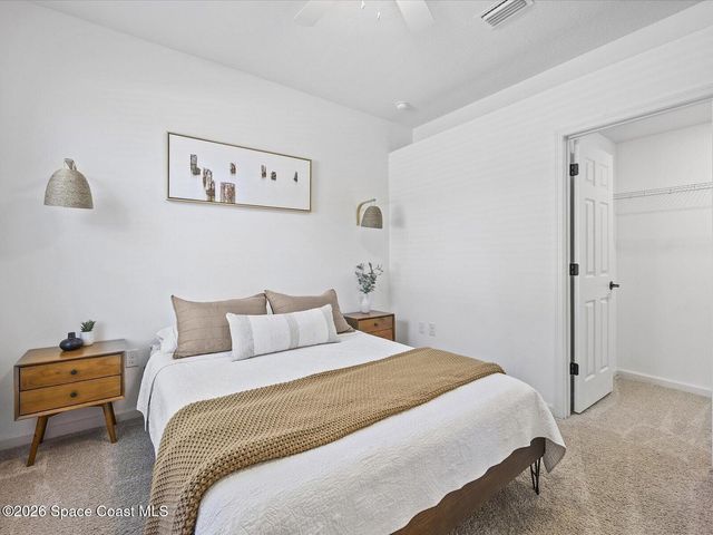 679 Gleneagles Drive SE, Palm Bay, FL 32909