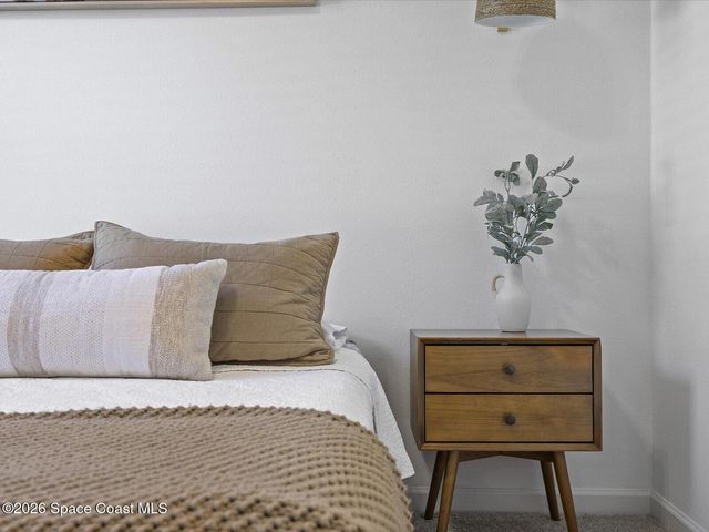 679 Gleneagles Drive SE, Palm Bay, FL 32909