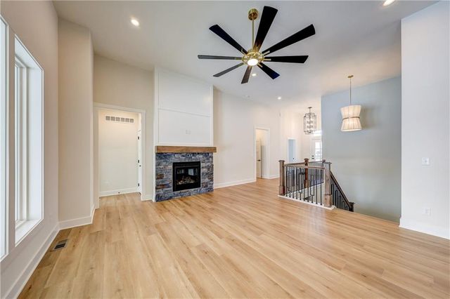 32481 W 167TH Court, Gardner, KS 66030