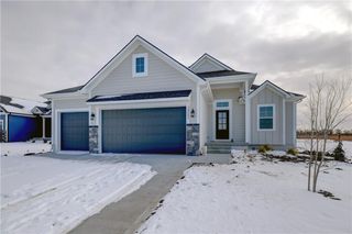 32481 W 167TH Court, Gardner, KS 66030