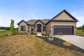 6120 Century Boulevard, Canfield, OH 44406