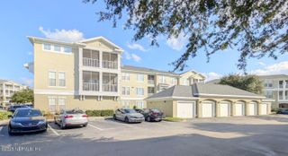 8290 GATE Parkway W, 816, Jacksonville, FL 32216