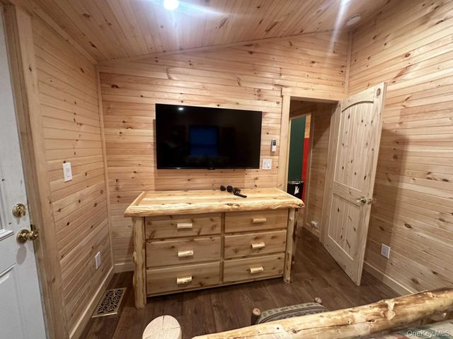 989 Chiloway Road, Roscoe, NY 13856