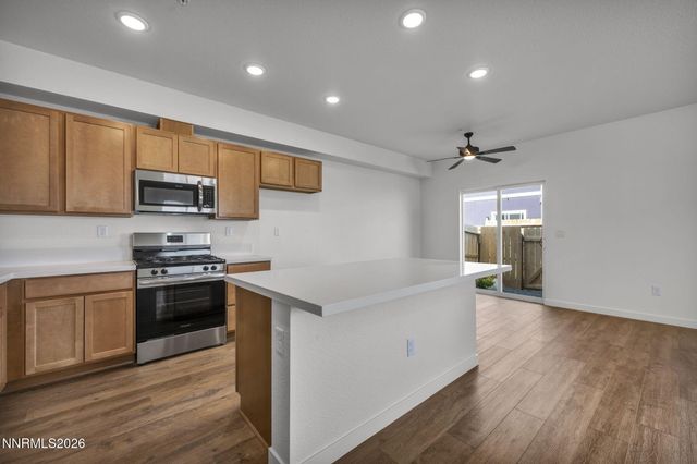 260 Green Lane, Dayton, NV 89403