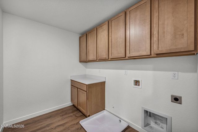 260 Green Lane, Dayton, NV 89403