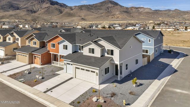 260 Green Lane, Dayton, NV 89403