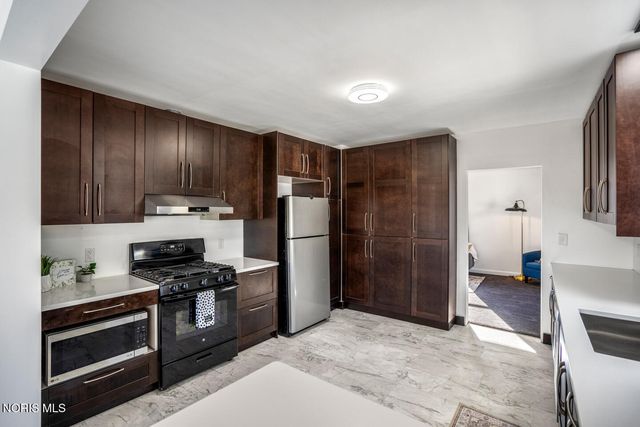 159 Smith Street, Elmore, OH 43416