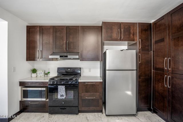 159 Smith Street, Elmore, OH 43416