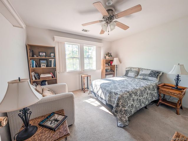 139 Erin Lane, East Setauket, NY 11733