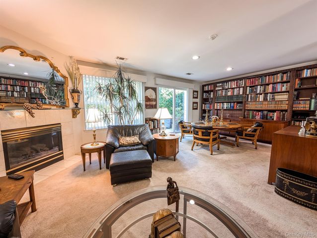 139 Erin Lane, East Setauket, NY 11733