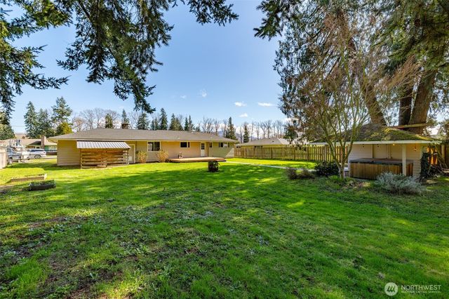 10450 Sterling Road, Sedro Woolley, WA 98284