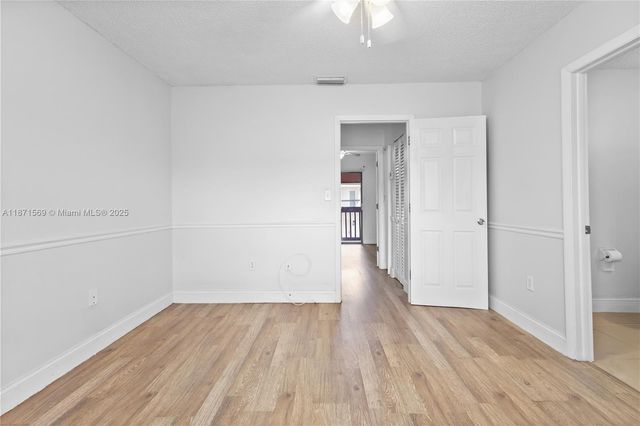 8360 NW 8th St 11-2, Miami, FL 33126