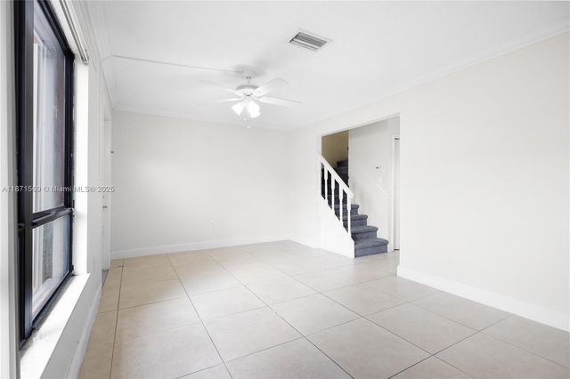 8360 NW 8th St 11-2, Miami, FL 33126