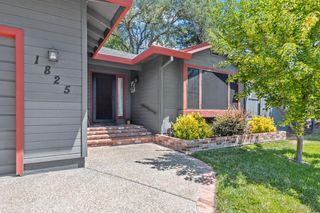 1825 Calloway Cir, Auburn, CA 95603