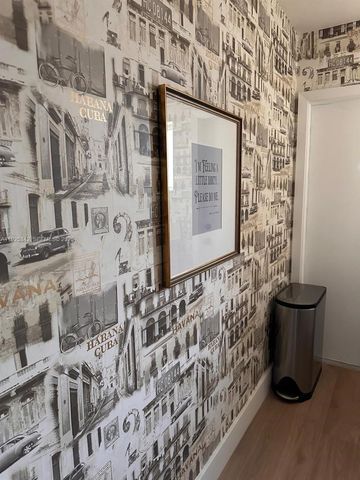 7400 SW 166th St, Palmetto Bay, FL 33157