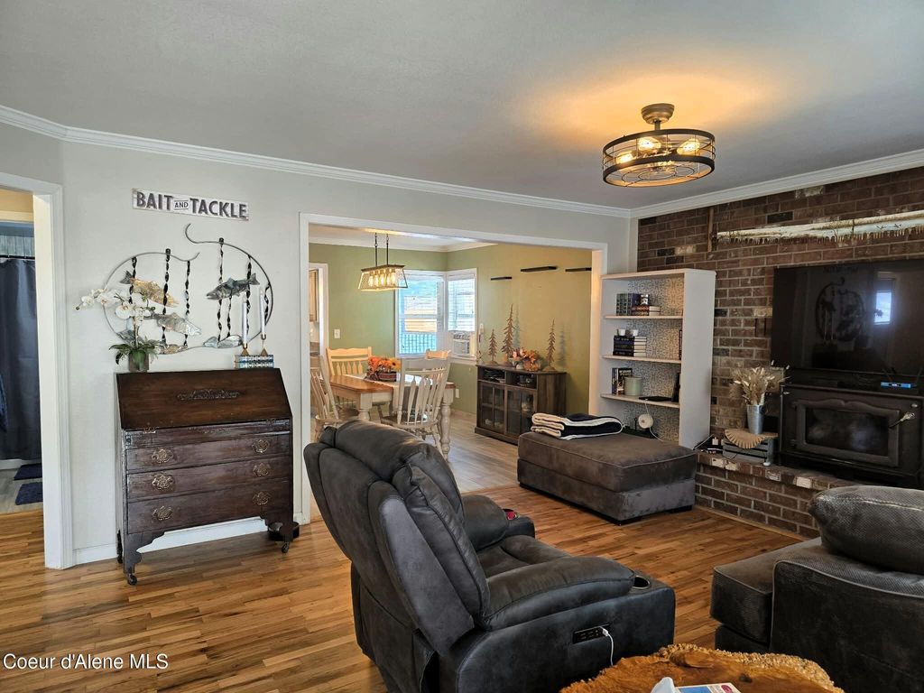 15 W Mullan Ave, Kellogg, ID 83837 photo 5