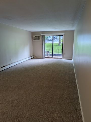 128 Mammoth Road U: 3, Hooksett, NH 03106