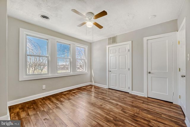 3231 DUNDALK AVE, Baltimore, MD 21222