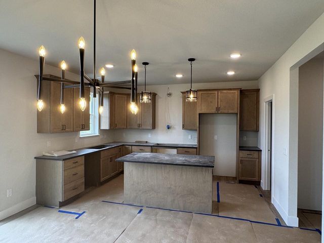 1722 Switchgrass STREET, Oconomowoc, WI 53066