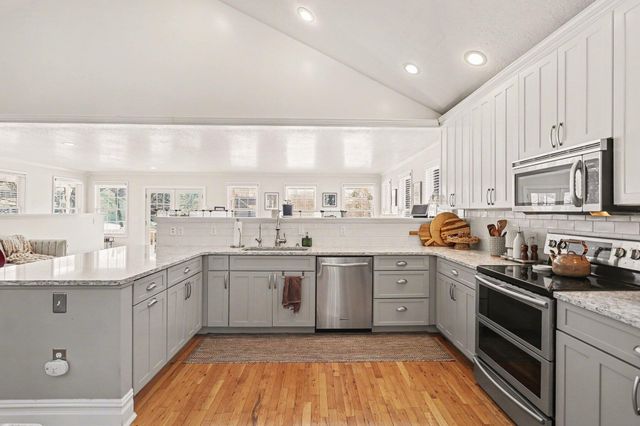 71 Kristin Drive, Marshall, MI 49068