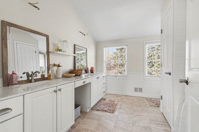 71 Kristin Drive, Marshall, MI 49068