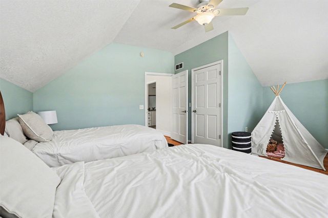 71 Kristin Drive, Marshall, MI 49068