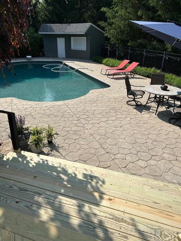 71 Kristin Drive, Marshall, MI 49068