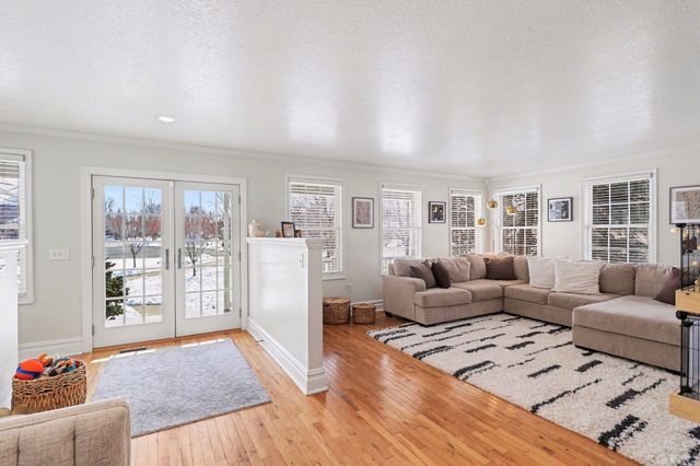 71 Kristin Drive, Marshall, MI 49068