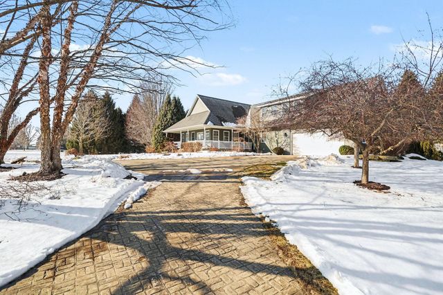 71 Kristin Drive, Marshall, MI 49068