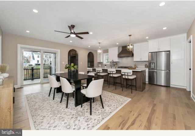 1833 W HIGH ST, Haddon Heights, NJ 08035