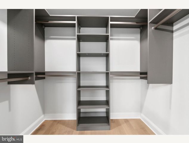 1833 W HIGH ST, Haddon Heights, NJ 08035