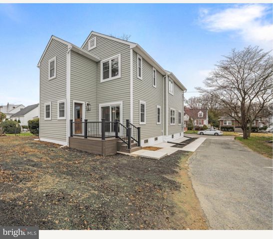 1833 W HIGH ST, Haddon Heights, NJ 08035