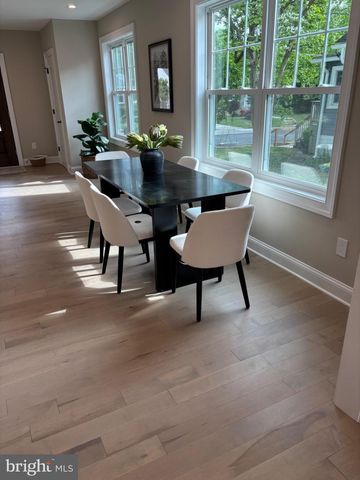1833 W HIGH ST, Haddon Heights, NJ 08035