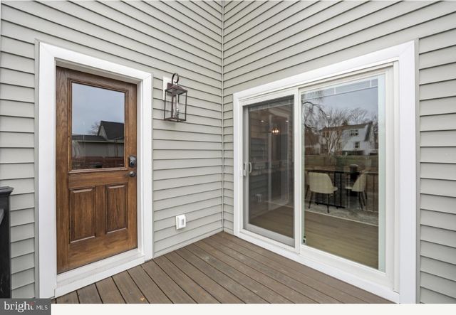 1833 W HIGH ST, Haddon Heights, NJ 08035