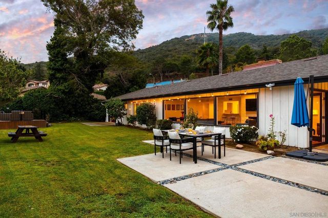 7806 Via Capri, La Jolla, CA 92037