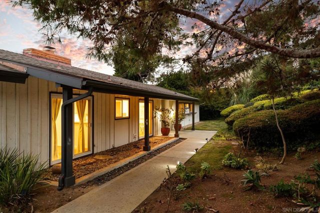 7806 Via Capri, La Jolla, CA 92037