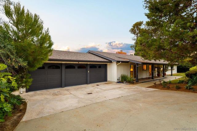 7806 Via Capri, La Jolla, CA 92037