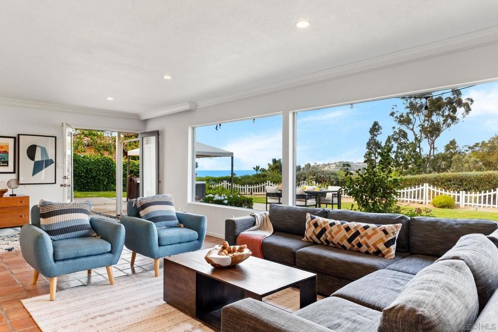 7806 Via Capri, La Jolla, CA 92037