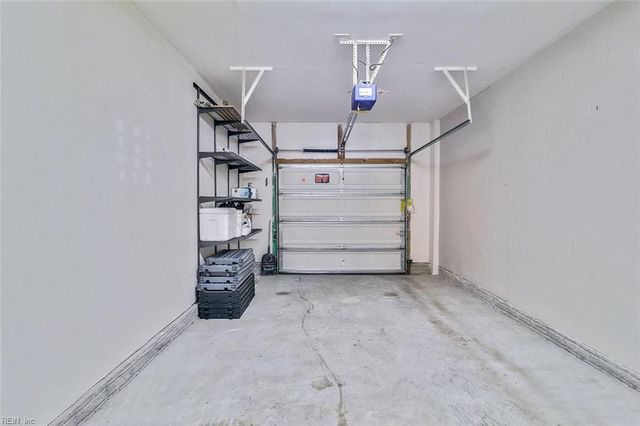 618 Red Hill RD, Newport News, VA 23602