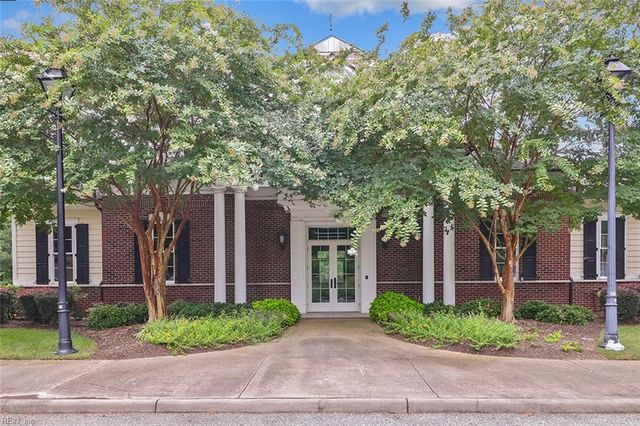 618 Red Hill RD, Newport News, VA 23602