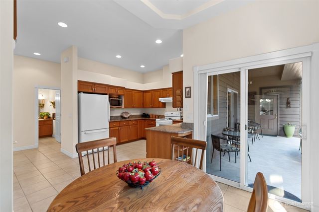 112 19th Street NE, East Wenatchee, WA 98802