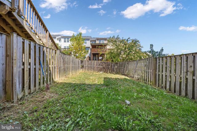 14 VENETIAN CT, Hedgesville, WV 25427