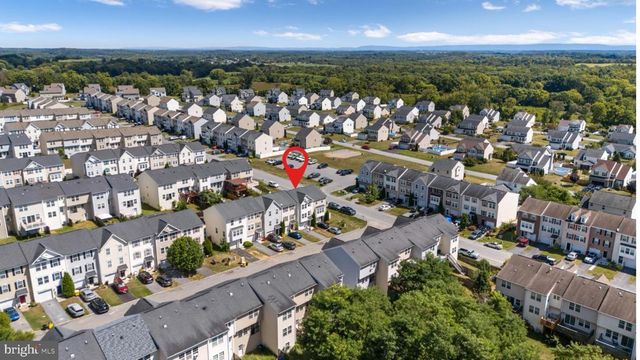 14 VENETIAN CT, Hedgesville, WV 25427